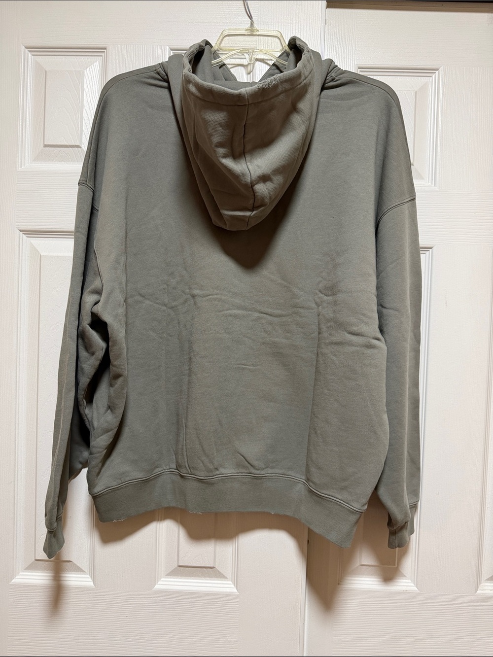 💗NWT Anine Bing Harvey Hooded Sweatshirt in Olive Size - Size Large - Picture 3 of 11